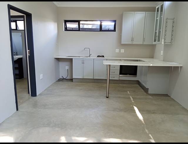 1 BEDROOM FREESTANDING RENTED IN FAIRLAND